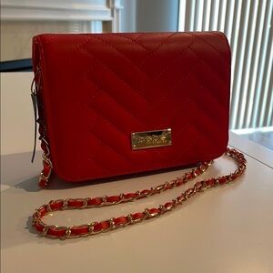 NWT bebe Sophia crossbody - guards red - quilted design